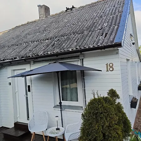 House Close To Min Of 4-8 Guests Ferienhaus