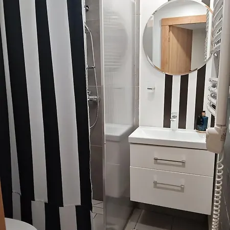 House Close To Min Of 4-8 Guests Ferienhaus Palanga